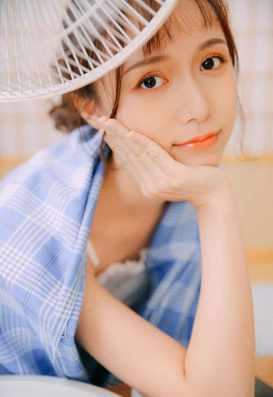 如何和领导相处好关系(应该怎样和小人领导相处)